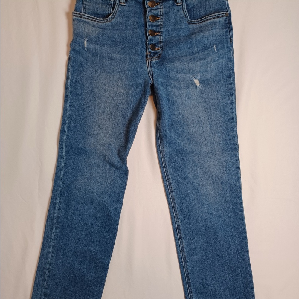 KUT Rachael fab ab button fly mom jean. Size 6